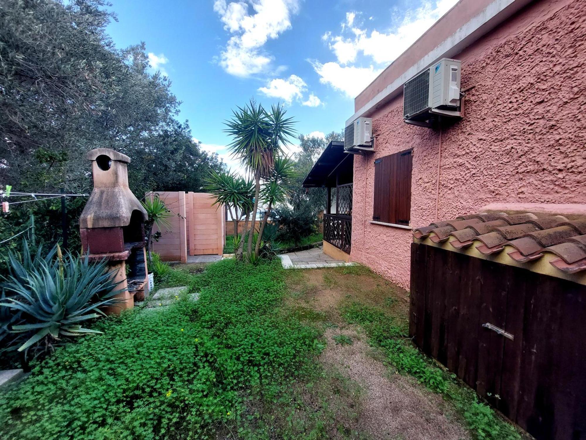 Melisenda Villa แตร์เตนิอา ภายนอก รูปภาพ