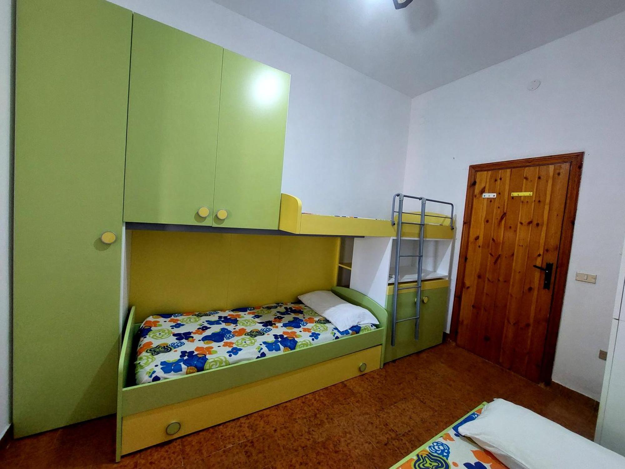 Melisenda Villa แตร์เตนิอา ภายนอก รูปภาพ