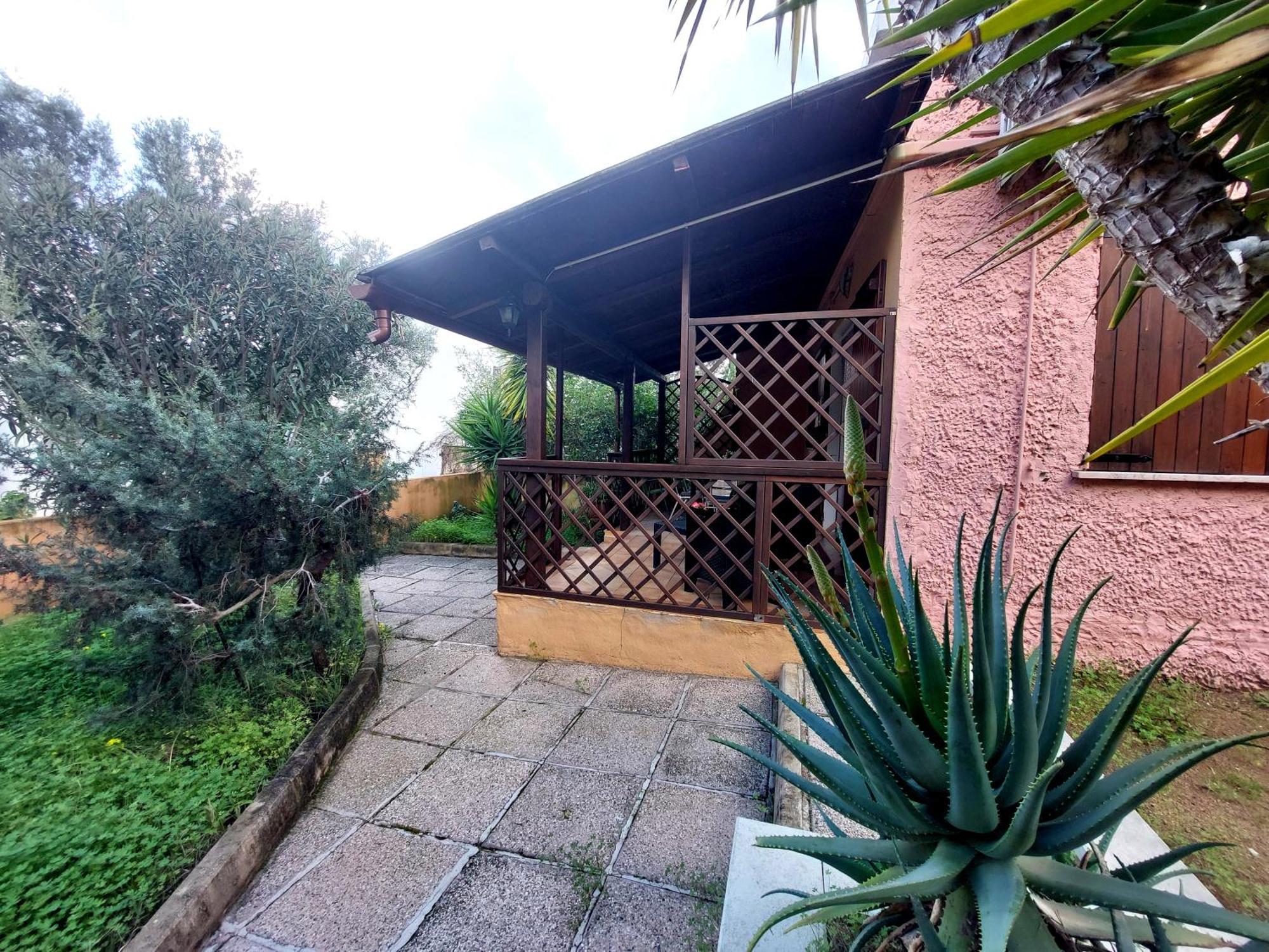 Melisenda Villa แตร์เตนิอา ภายนอก รูปภาพ