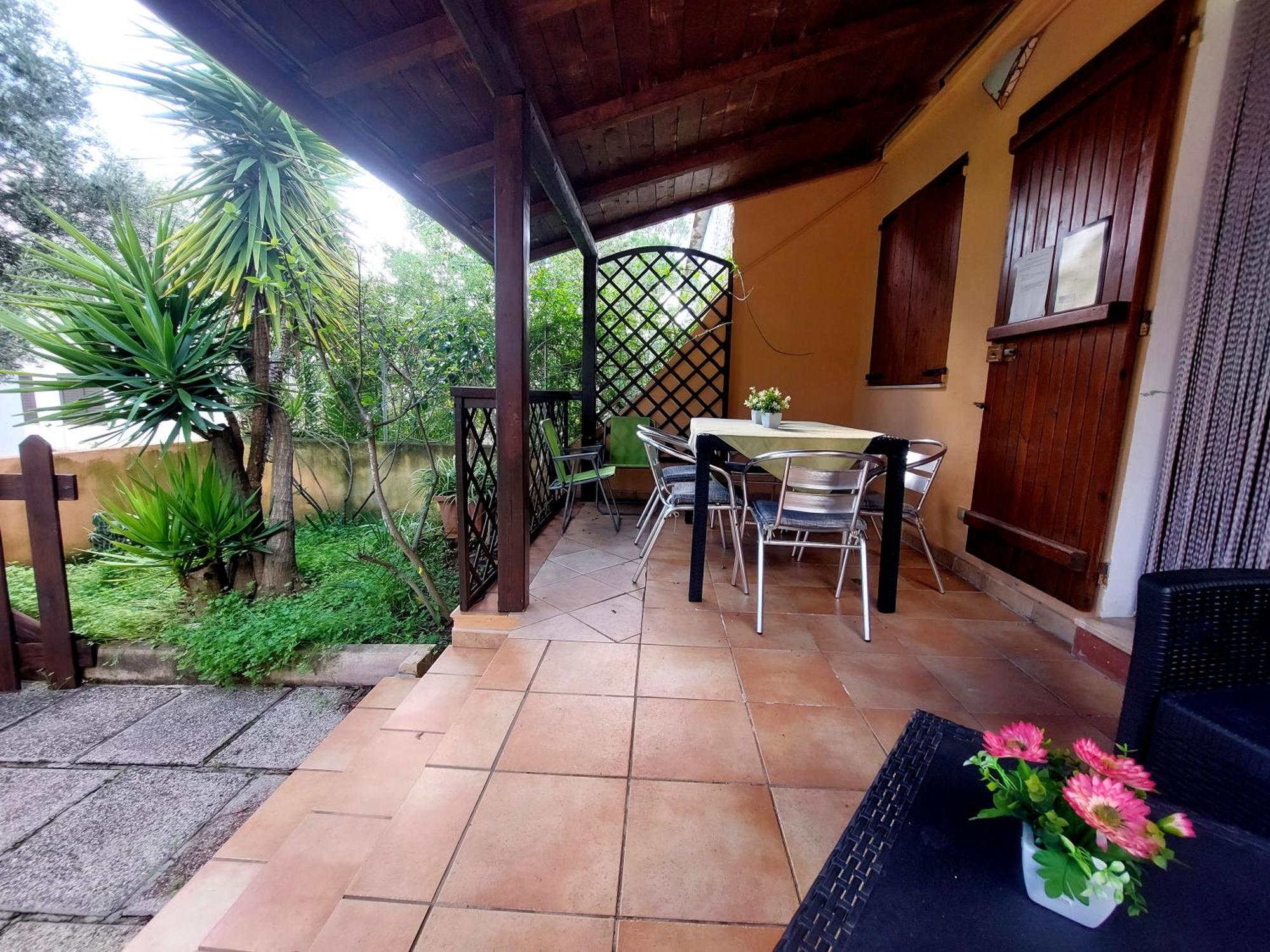 Melisenda Villa แตร์เตนิอา ภายนอก รูปภาพ